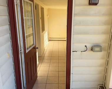 48 West Street - Photo Thumbnail 11
