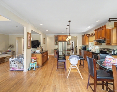 183 Oakfield Avenue - Photo Thumbnail 10