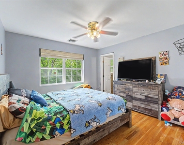 183 Oakfield Avenue - Photo Thumbnail 22