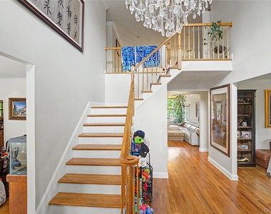 183 Oakfield Avenue - Photo Thumbnail 2