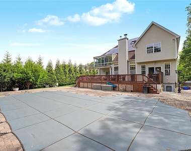 183 Oakfield Avenue - Photo Thumbnail 31