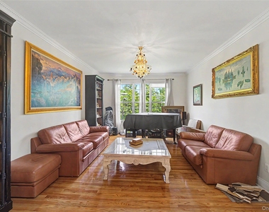 183 Oakfield Avenue - Photo Thumbnail 3