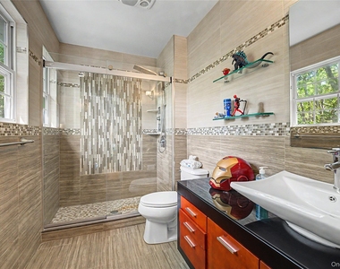 183 Oakfield Avenue - Photo Thumbnail 21