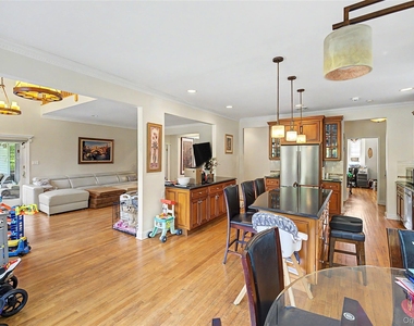 183 Oakfield Avenue - Photo Thumbnail 11