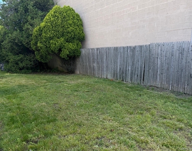 65 Florida Avenue - Photo Thumbnail 16