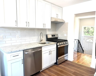 65 Florida Avenue - Photo Thumbnail 5