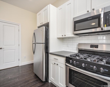 15 Summit Place - Photo Thumbnail 7