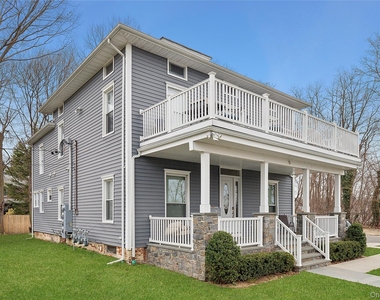 15 Summit Place - Photo Thumbnail 14