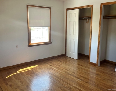 4278 Clarissa Road - Photo Thumbnail 2