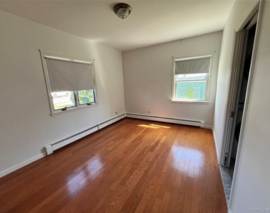 4278 Clarissa Road - Photo Thumbnail 3
