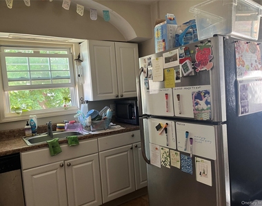 24829 Cambria Avenue - Photo Thumbnail 6