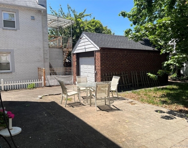 24829 Cambria Avenue - Photo Thumbnail 22