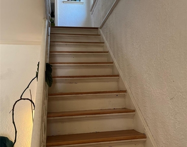 24829 Cambria Avenue - Photo Thumbnail 8