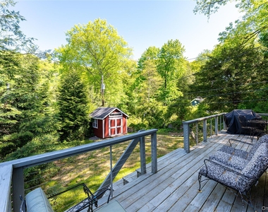 53 Cove Road - Photo Thumbnail 6