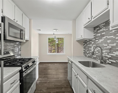 104 Birchwood Road - Photo Thumbnail 7