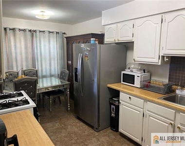 144 Beverly Hill Terrace - Photo Thumbnail 41