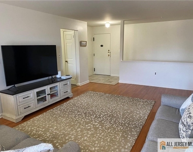144 Beverly Hill Terrace - Photo Thumbnail 35