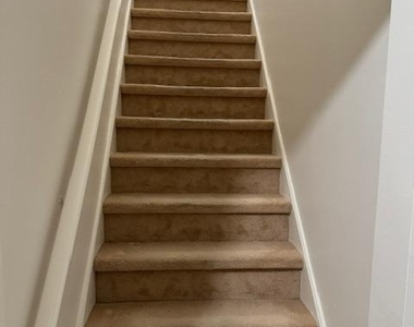 144 Beverly Hill Terrace - Photo Thumbnail 11