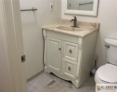144 Beverly Hill Terrace - Photo Thumbnail 29