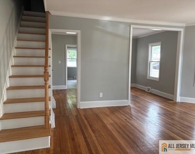 65 W Stearns Street - Photo Thumbnail 13
