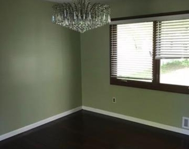 3 N Baltic Road - Photo Thumbnail 4