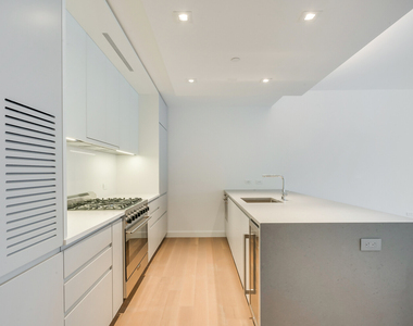 150 Rivington Street - Photo Thumbnail 2