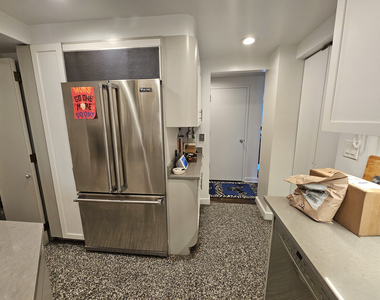 40 Central Park S - Photo Thumbnail 13