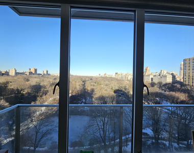 40 Central Park S - Photo Thumbnail 10