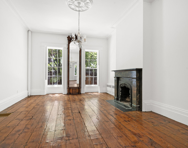 71 Horatio Street - Photo Thumbnail 1