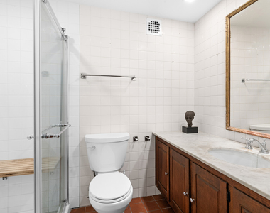 71 Horatio Street - Photo Thumbnail 12