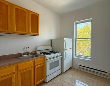 833 St Johns Place - Photo Thumbnail 1