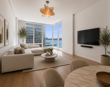 30 Riverside Boulevard - Photo Thumbnail 1