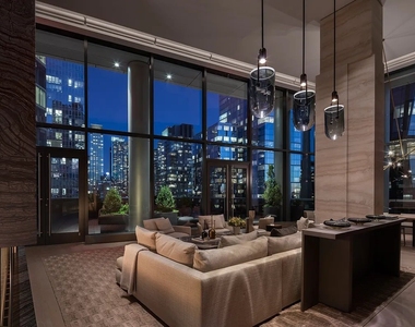30 Riverside Boulevard - Photo Thumbnail 16