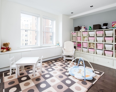 610 Park Avenue - Photo Thumbnail 9