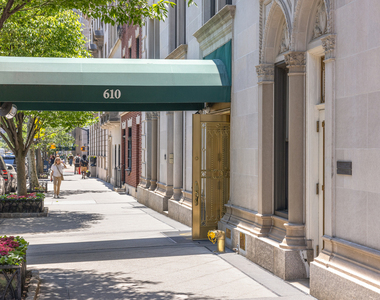 610 Park Avenue - Photo Thumbnail 11