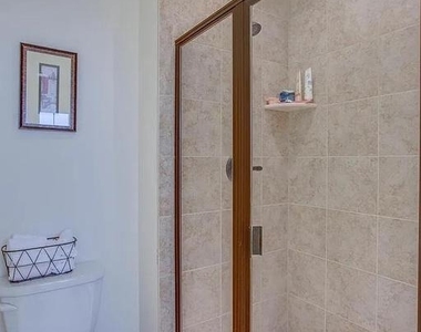 216 Apricot Street - Photo Thumbnail 17