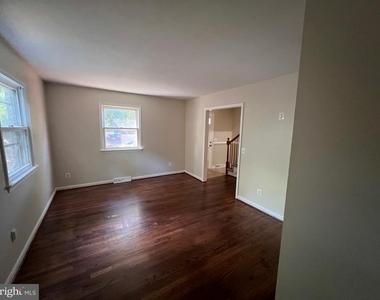 439 Ridgemore - Photo Thumbnail 15