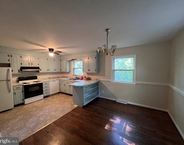 439 Ridgemore - Photo Thumbnail 16