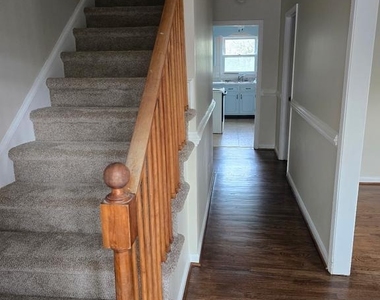 439 Ridgemore - Photo Thumbnail 1