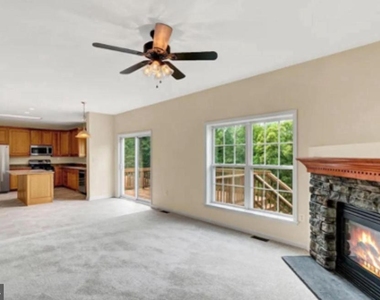 109 Olympic Drive - Photo Thumbnail 6