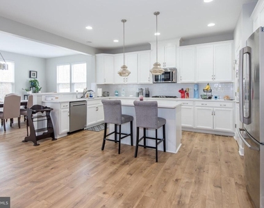 344 Pear Blossom Road - Photo Thumbnail 6