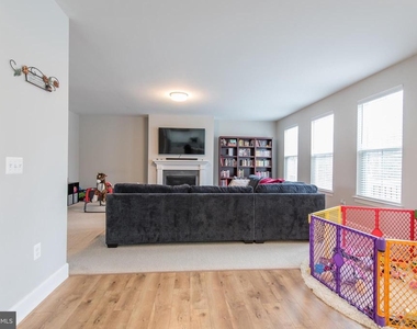 344 Pear Blossom Road - Photo Thumbnail 13