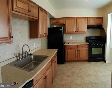 8091 Community Drive - Photo Thumbnail 1