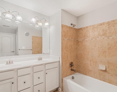 4888 Dane Ridge Circle - Photo Thumbnail 15