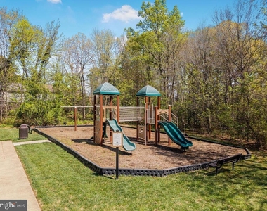 4888 Dane Ridge Circle - Photo Thumbnail 25