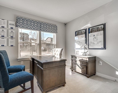 46320 Mount Milstead Terrace - Photo Thumbnail 13