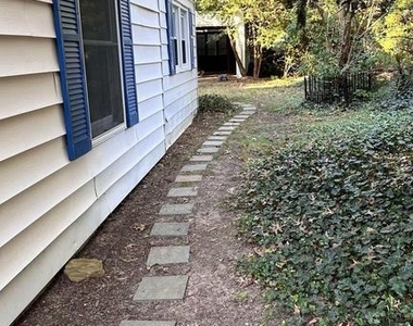 8334 Idylwood Road - Photo Thumbnail 8