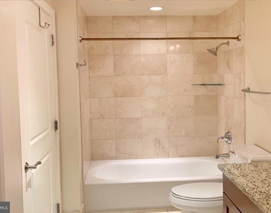 8220 Crestwood Heights Drive - Photo Thumbnail 12