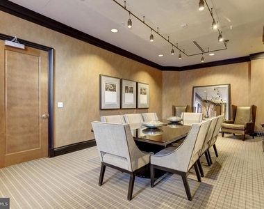 8220 Crestwood Heights Drive - Photo Thumbnail 22