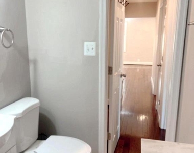 2006 Griffith Road - Photo Thumbnail 16
